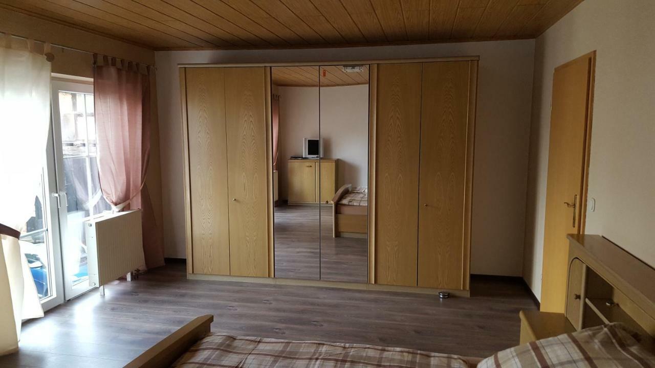 ZeitRaum Mandy In Brandy Apartment Waldsolms Bagian luar foto